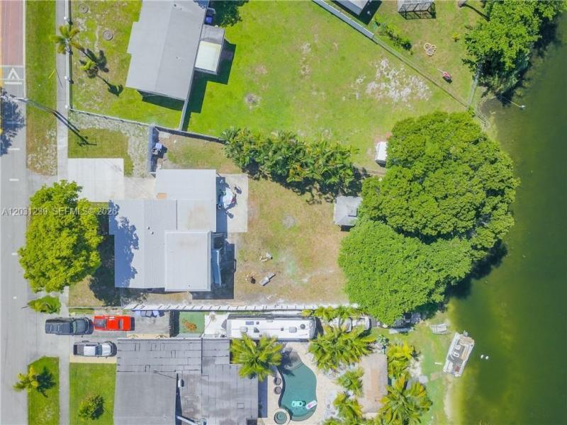 Property photo # 4