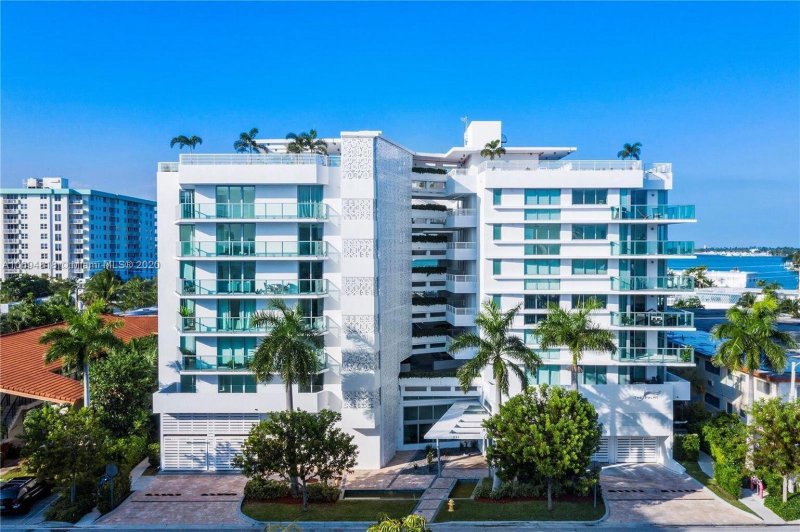 Alquiler de apartamento en The Palms Residences 403