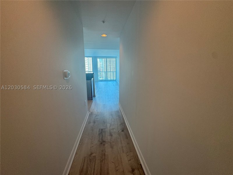 Aluguel de apartamento no Vizcayne Everglades On The Bay 2105