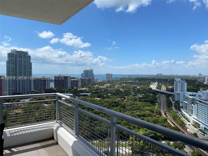 Apartment for rent at Infinity on Brickell 2301