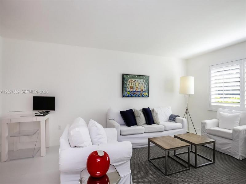 Property photo # 2