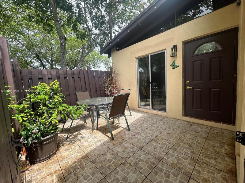 Property photo # 4