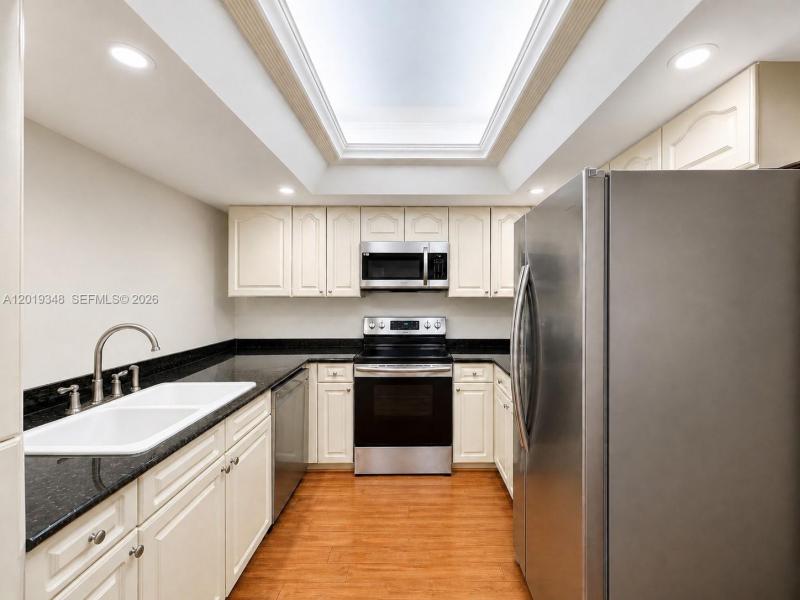Property photo # 7
