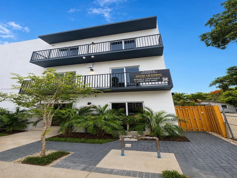 Property photo # 0