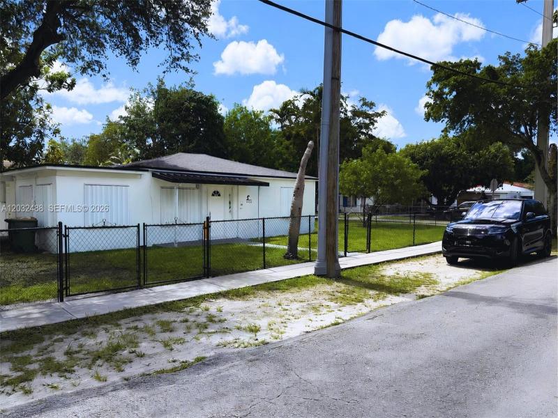 Property photo # 7