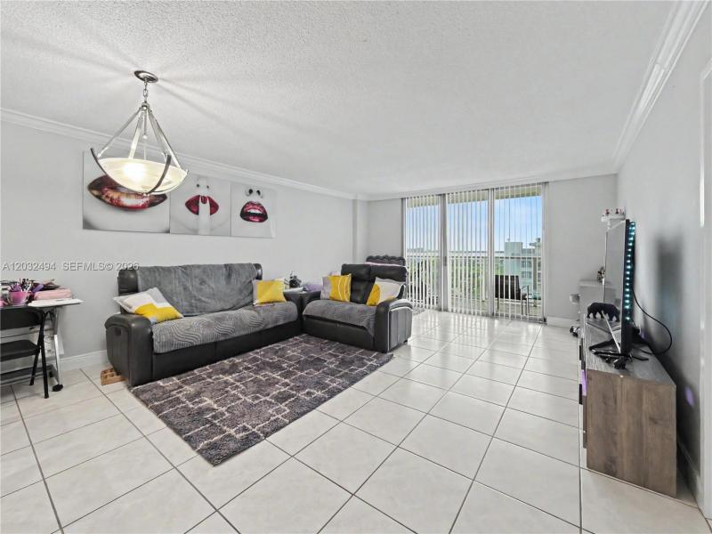 Comprar apartamento en Arlen Beach 1711
