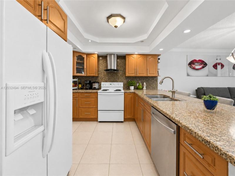 Comprar apartamento en Arlen Beach 1711
