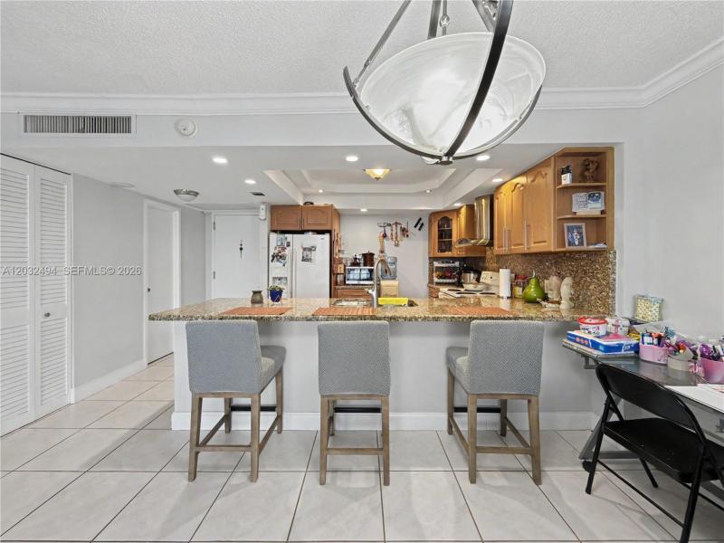 Comprar apartamento en Arlen Beach 1711