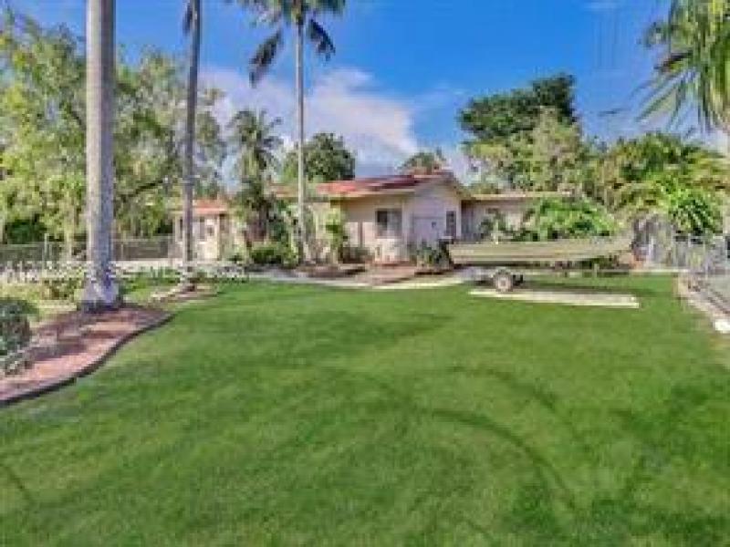 Property photo # 2