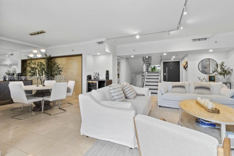 Brickell Key One Apt #A307