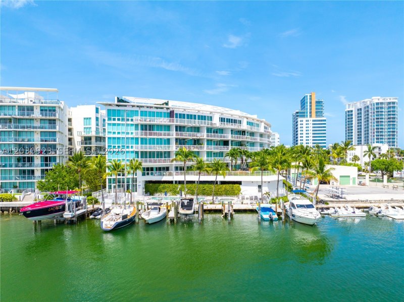 Condo for sale at Regatta at Indian 601