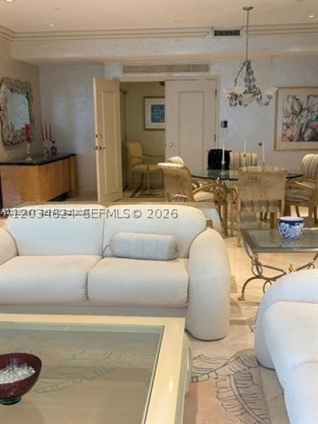 Alquiler de apartamento en The Palace 15D