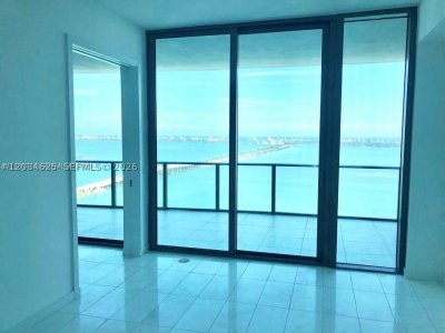 Gran Paraiso Apt #3902
