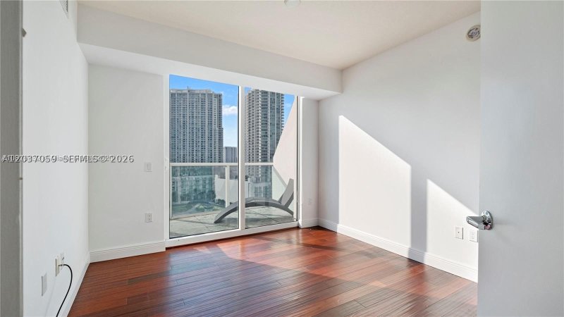 Apartment for rent at Brickell on the River South 1016