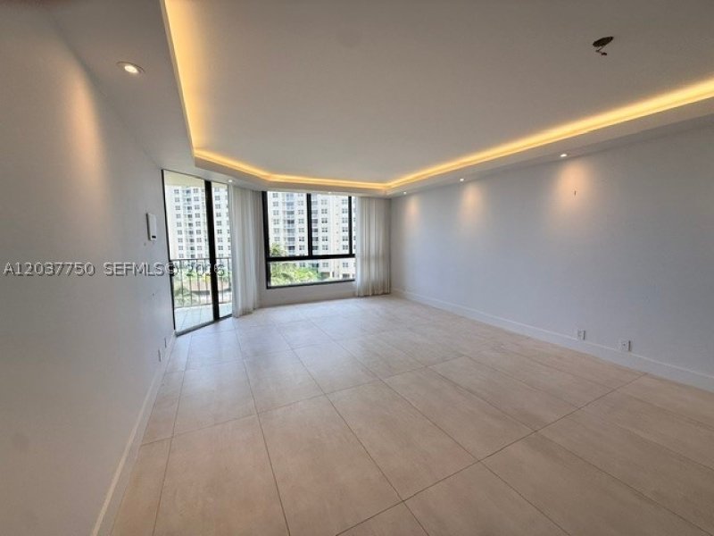 Apartment for rent at Brickell Key One A713