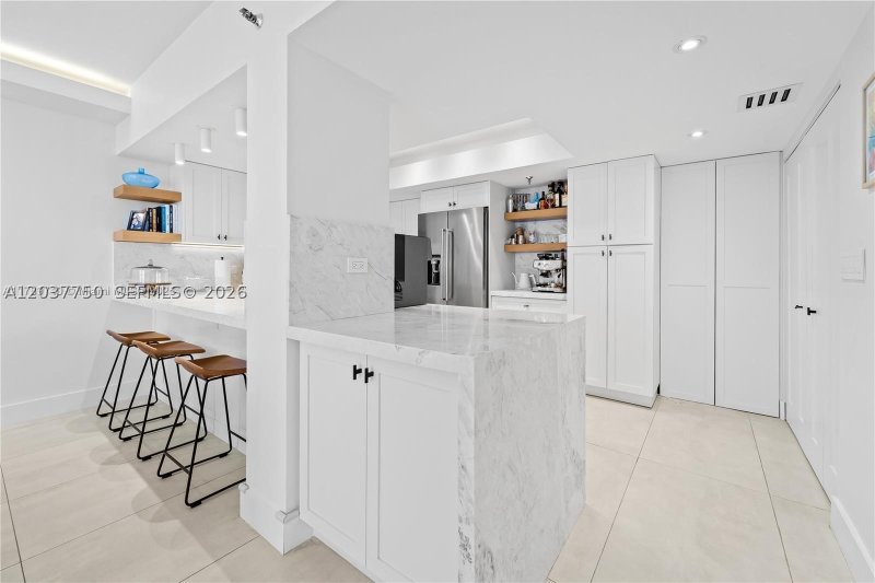 Apartment for rent at Brickell Key One A713
