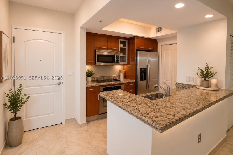 Cosmopolitan Apt #1512