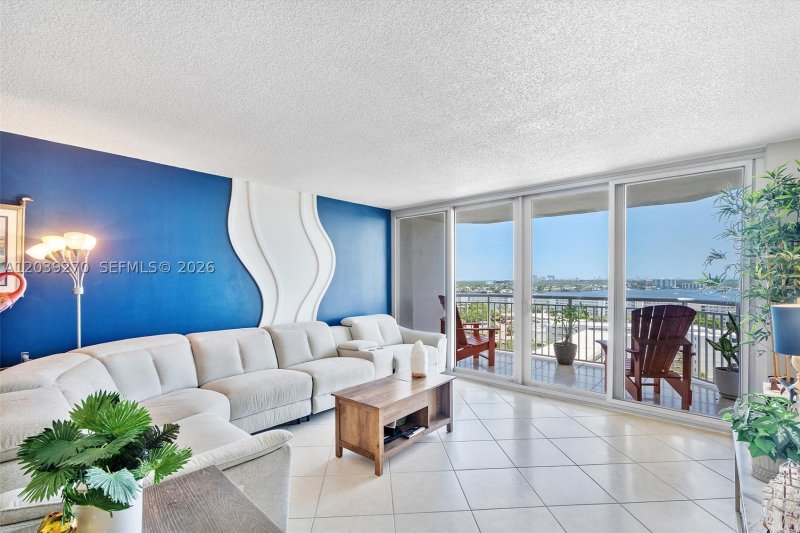 Del Prado South Tower Apt #1401