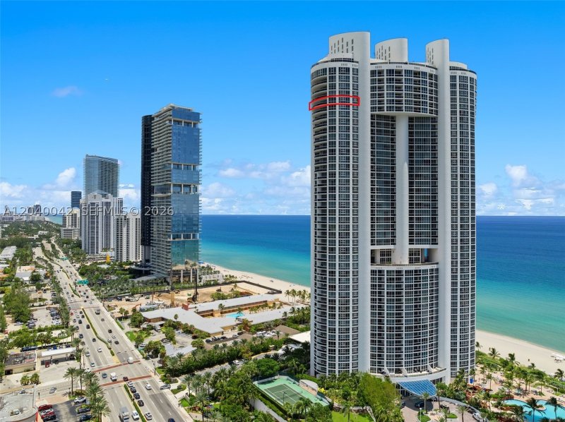 Apartment for rent at Trump Royale 5201