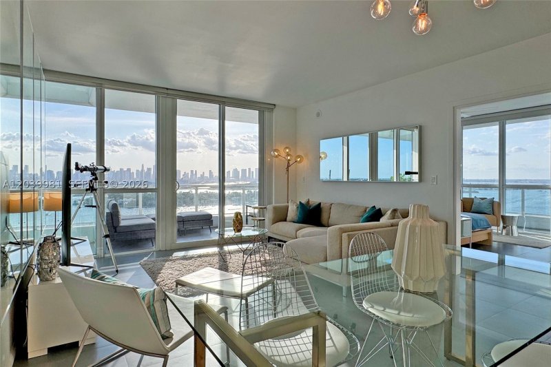 Bentley Bay North Apt #2114