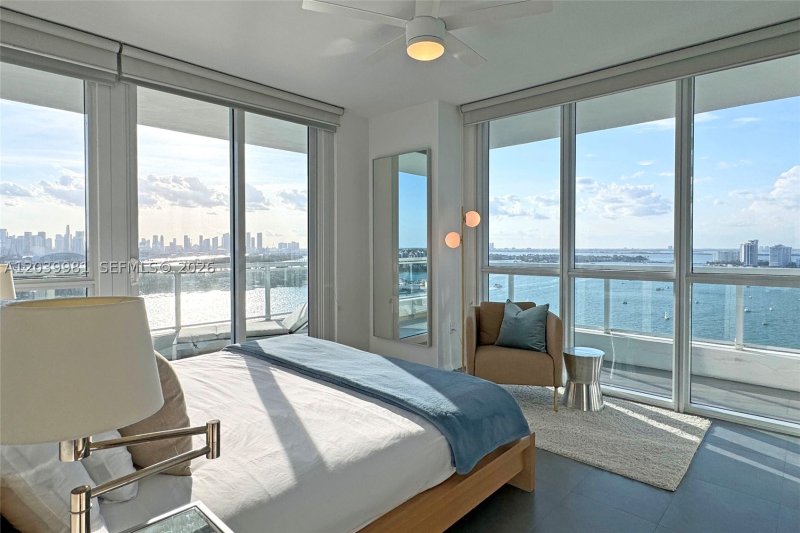 Alquiler de apartamento en Bentley Bay North 2114
