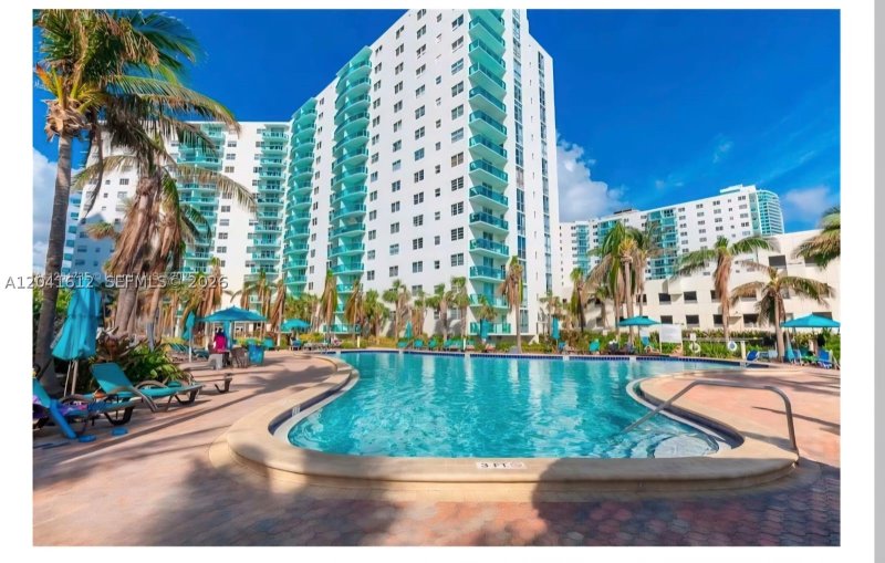 Condo for sale at Tides Hollywood Beach 8T