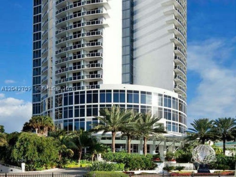 Trump International Sonesta Beach Resort Apt #1702