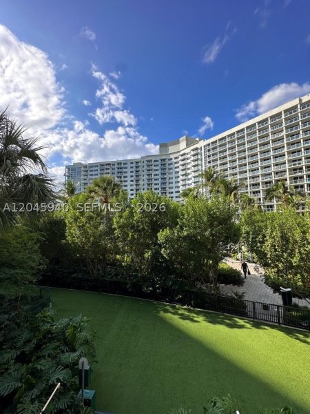 Condo for sale at Flamingo 264S