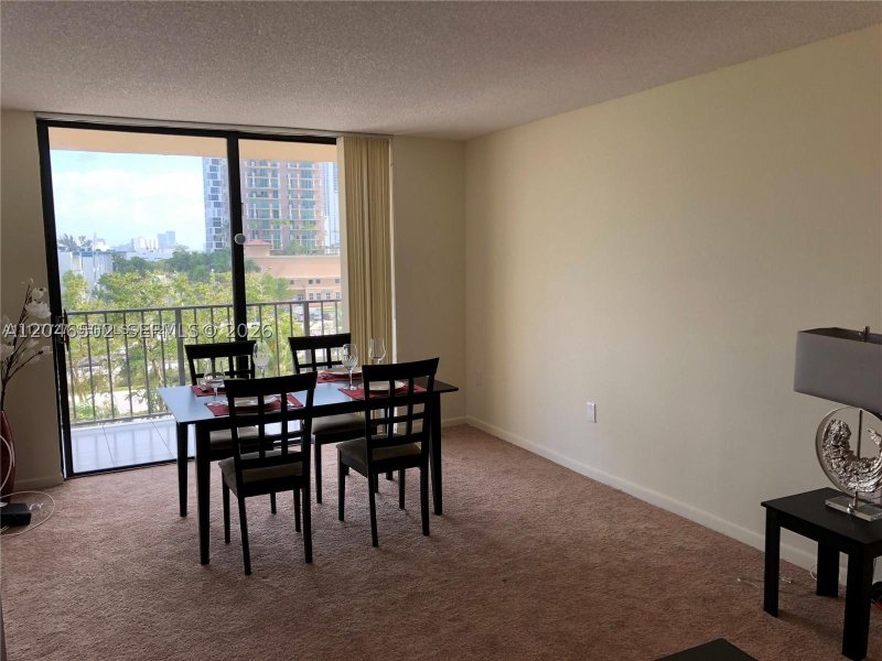 Apartment for rent at Winston Towers 614