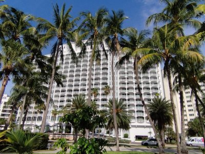 Carriage House Miami Beach Apt #1110