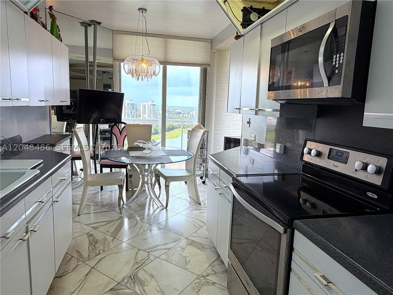 Comprar apartamento en Terraces Of Turnberry 2601