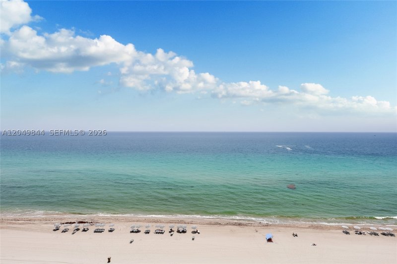 Jade Beach Apt #1401