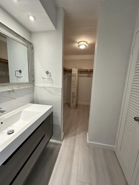Comprar apartamento en South Bay Club 637