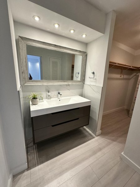 Comprar apartamento en South Bay Club 637
