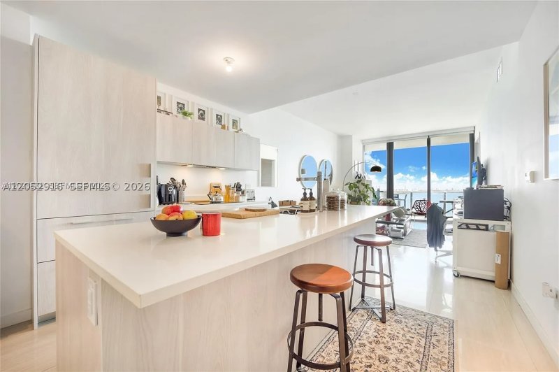 Apartment for rent at Gran Paraiso 1602