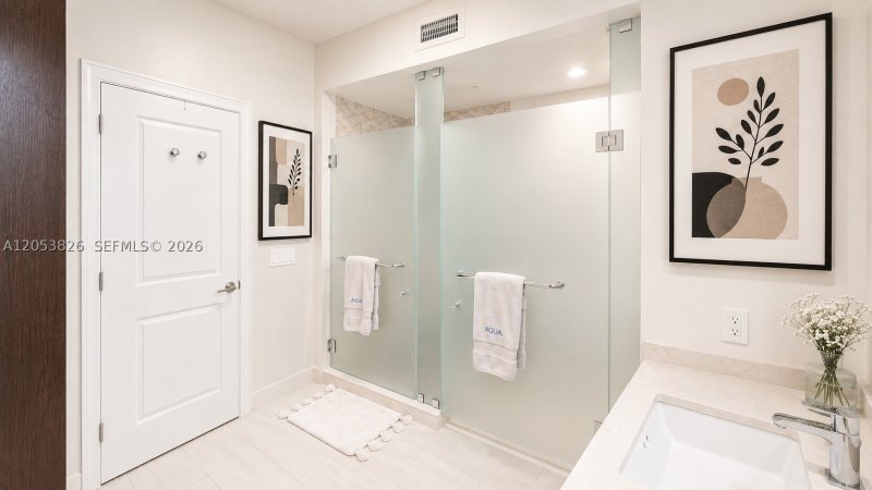 Comprar apartamento no The Blue Doral 915