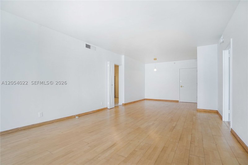 Apartment for rent at Seacoast 5700 10C