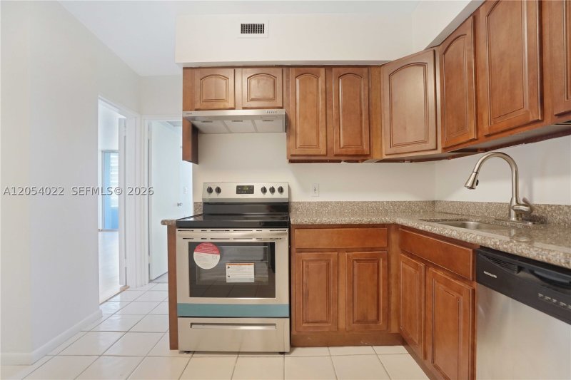 Apartment for rent at Seacoast 5700 10C