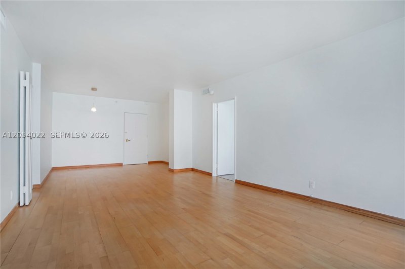 Apartment for rent at Seacoast 5700 10C