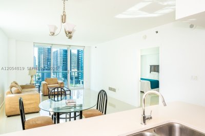 500 Brickell West Tower Apt #2210