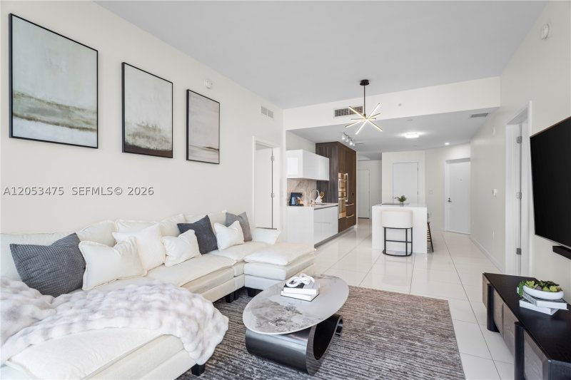Apartment for rent at Paramount Miami WorldCenter 2308