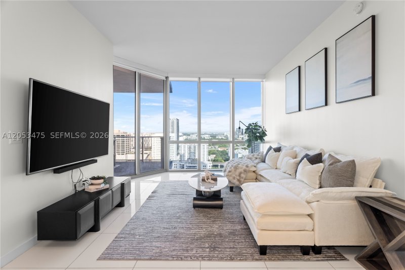 Apartment for rent at Paramount Miami WorldCenter 2308