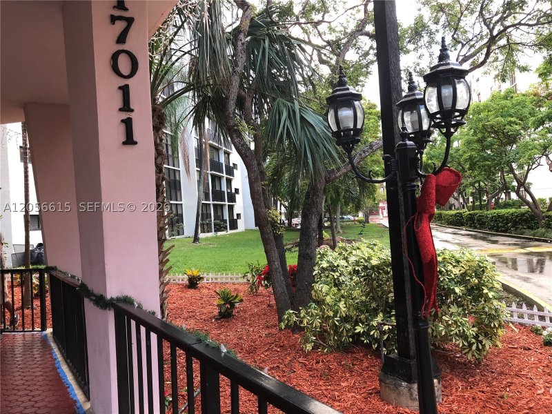 Alquiler de apartamento en Plaza of the Americas 516
