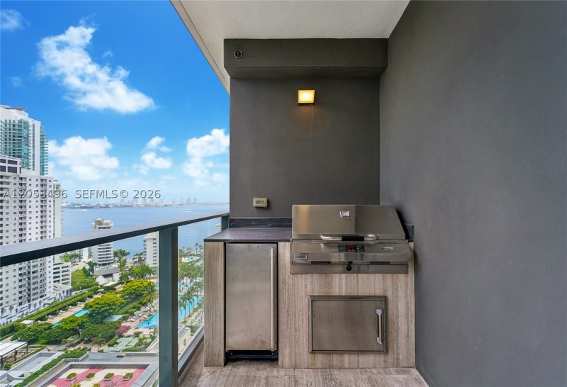 Condo for sale at Echo Brickell 2306