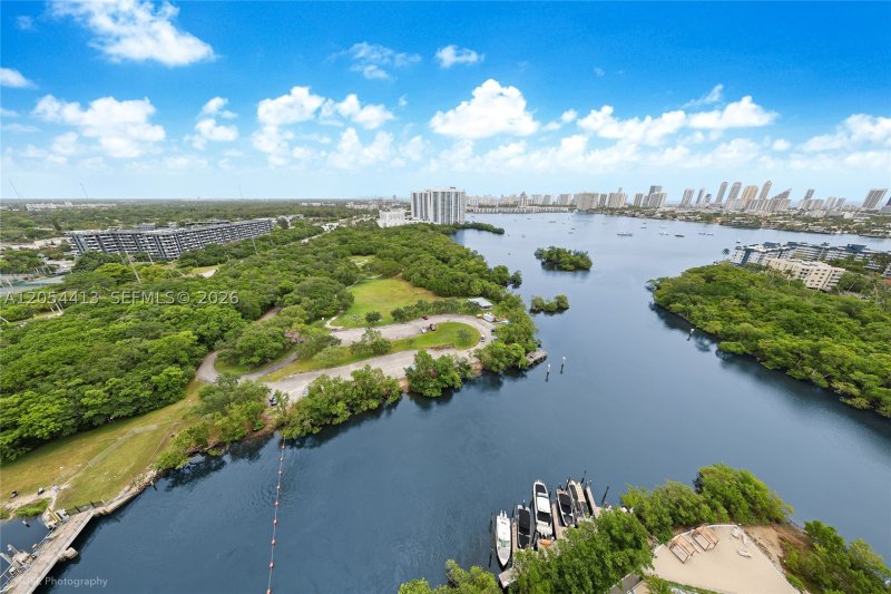 Apartment for rent at The Harbour 2205
