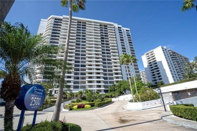Olympus Condo Apt #616