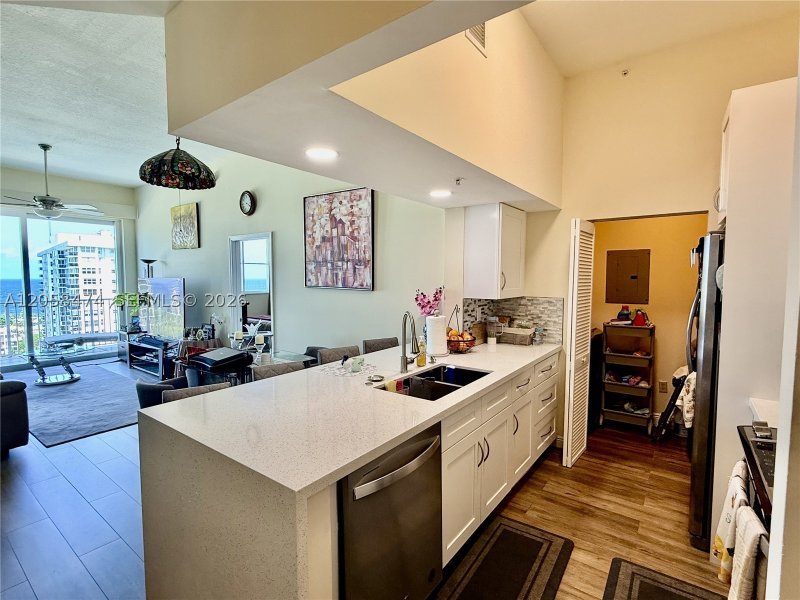 Condo for sale at The Tides at Bridgeside Square PH3