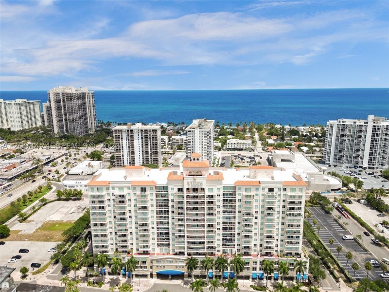 Condo for sale at The Tides at Bridgeside Square PH3