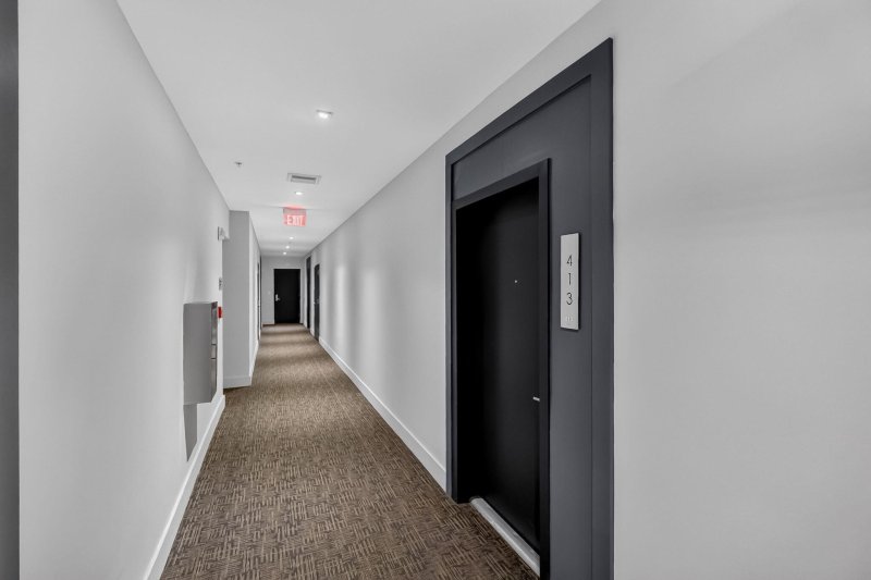Condo for sale at Le Parc at Brickell 413