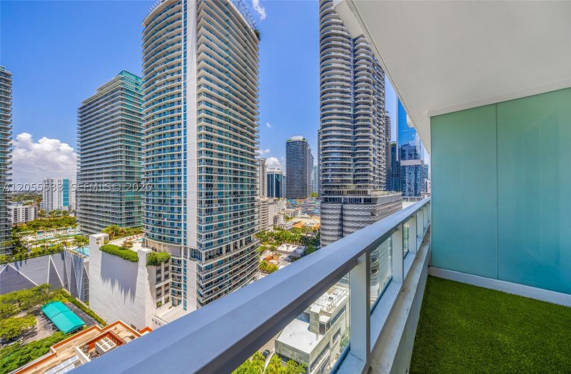 Comprar apartamento no The Bond 1803